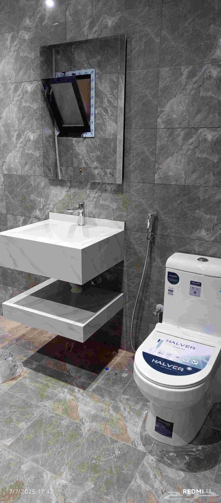 Plumber, Maintenance Technician, Installation, Unclogging, Fitting, and Leak Detection64423022164227110