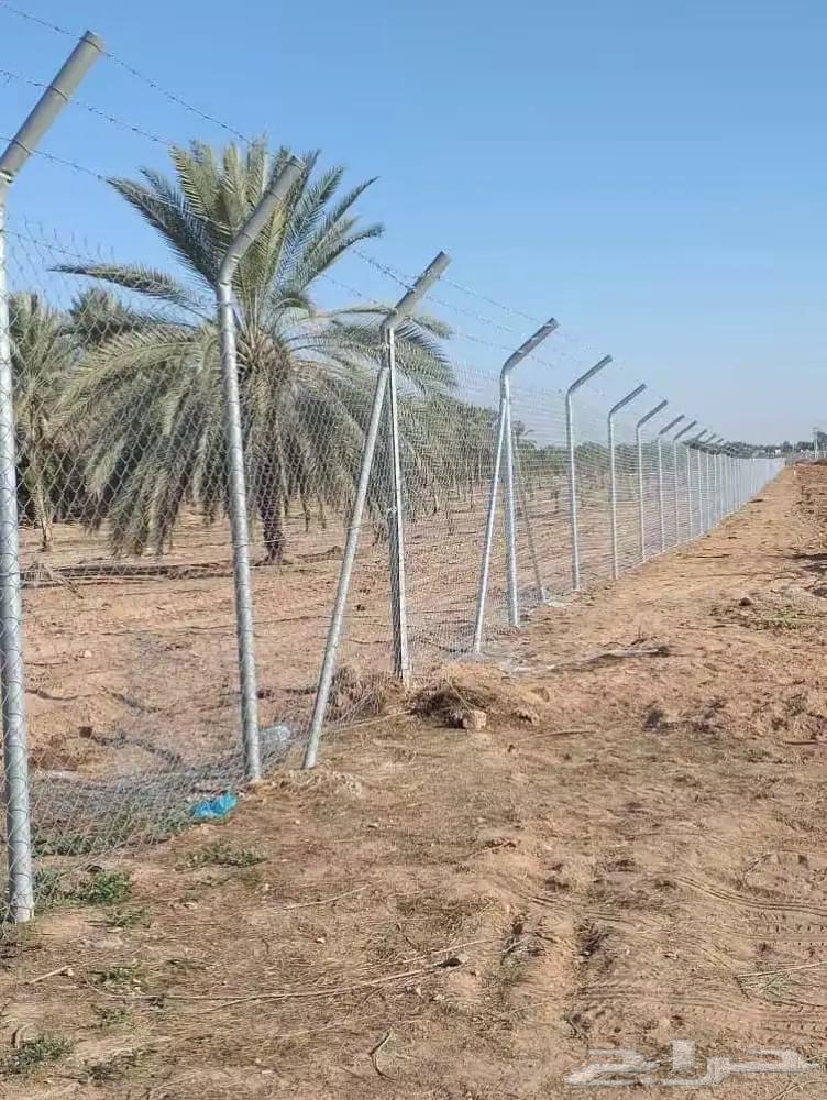 Abu Ahmed for farm fencing installation64423308444419110