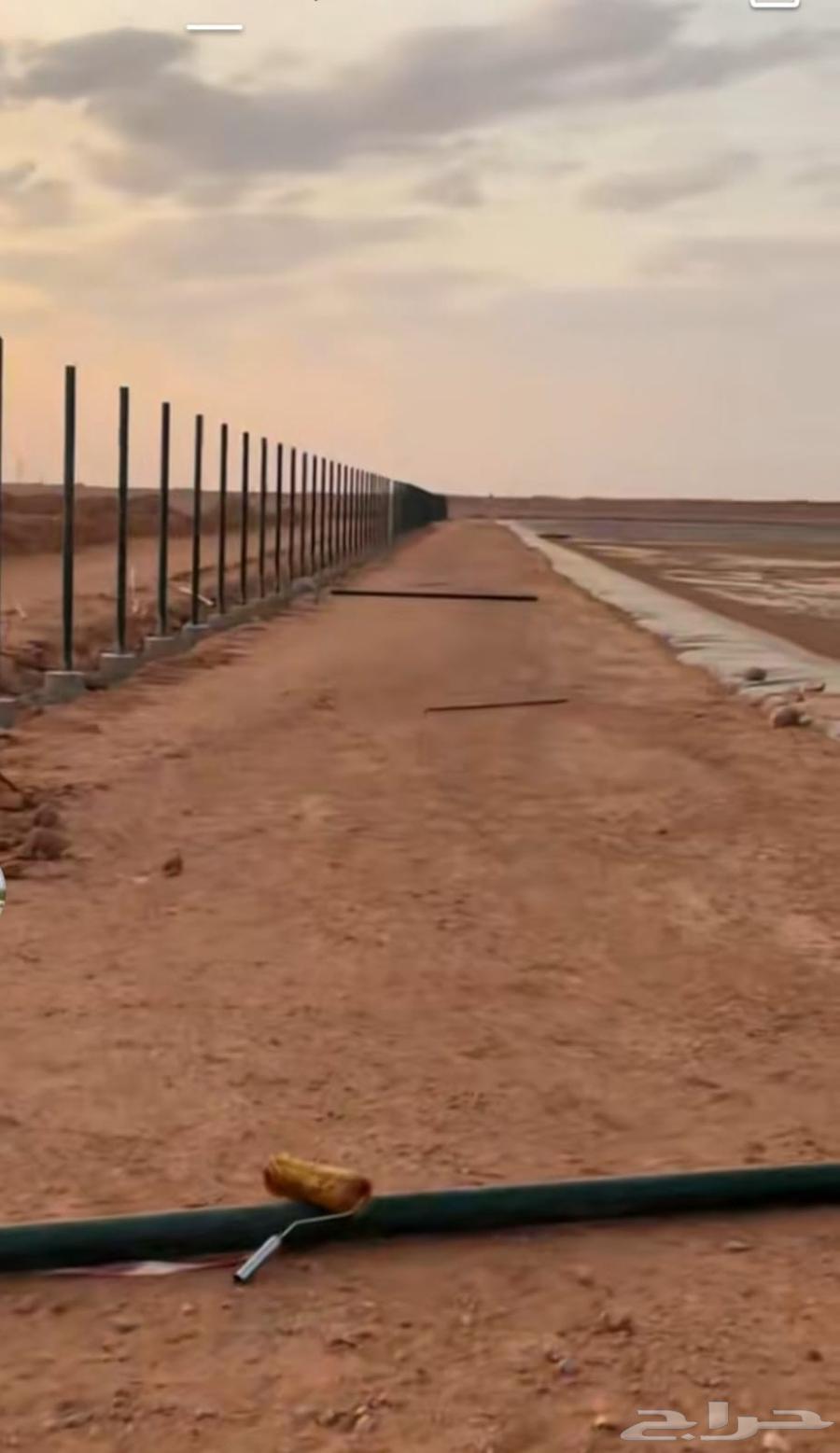 Installation of all types of chain link fences64423259468802112