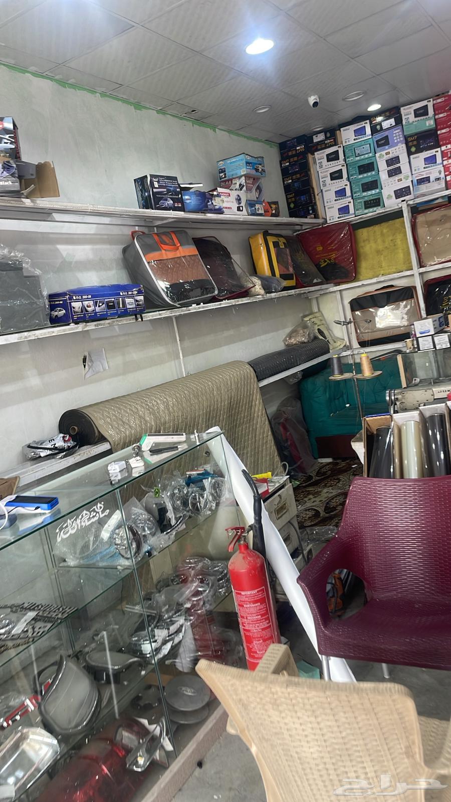 محل زينه سيارات للتقبيل مع البضاعه64457886402051113