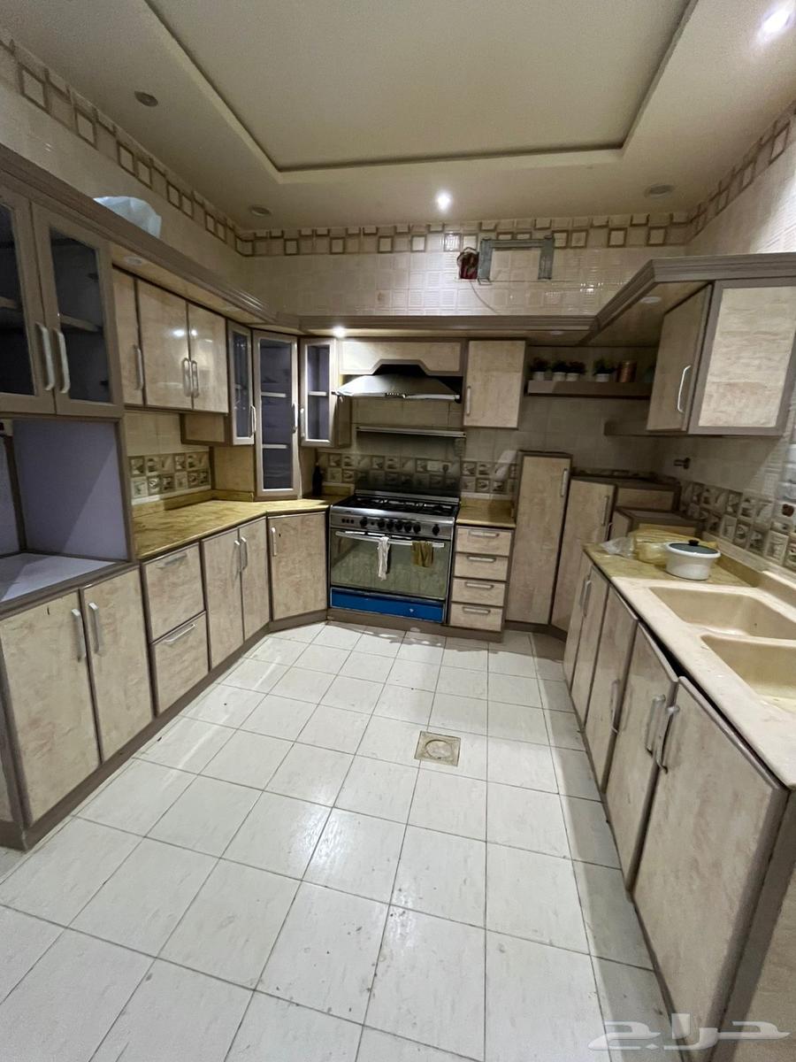 دور للإيجار