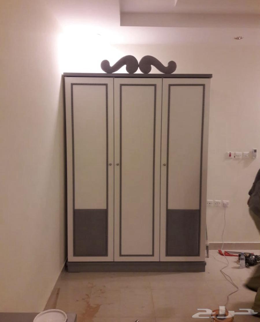 Carpenter in northern Riyadh, expert at installing and detailing bedroom64458135620610110