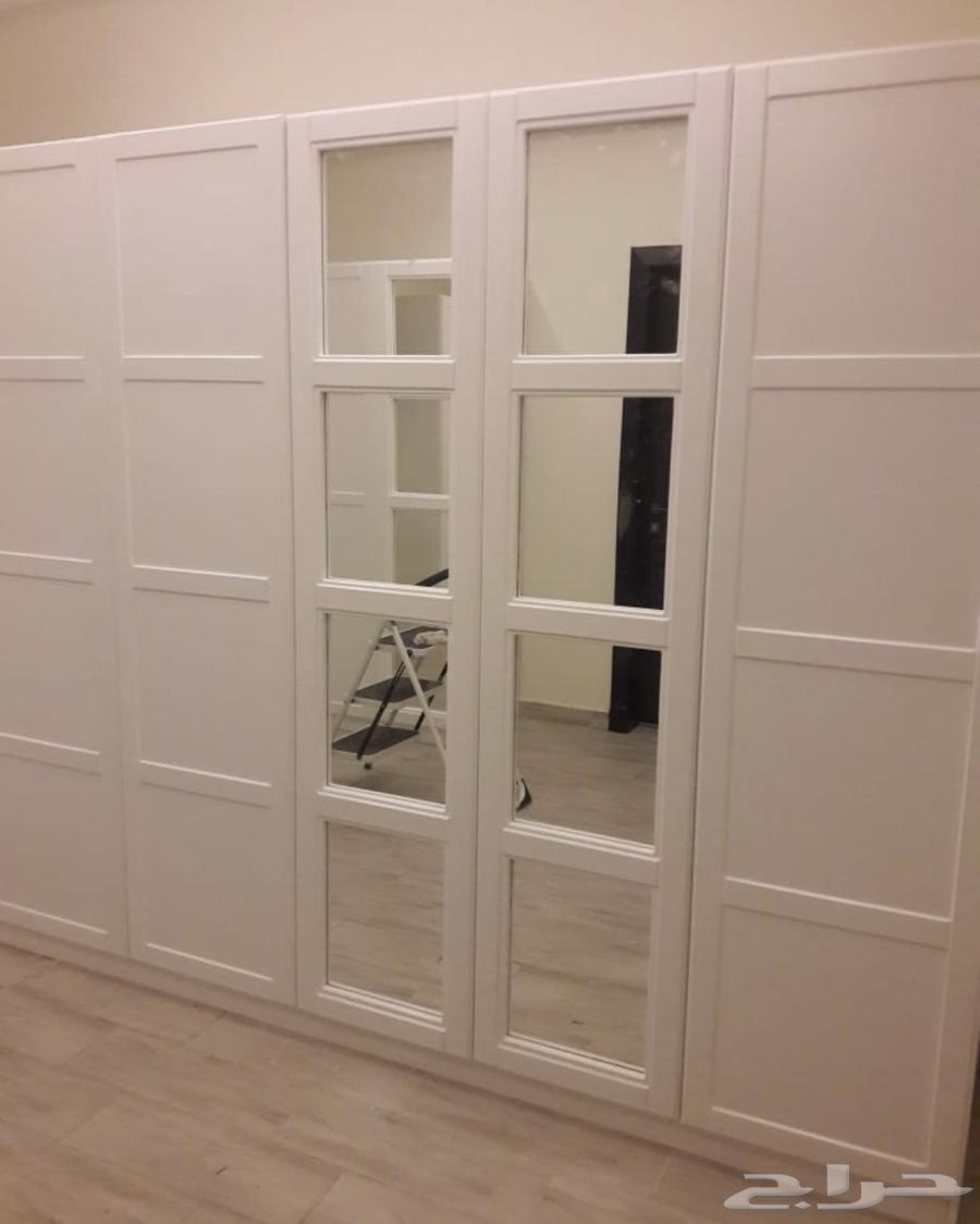 Carpenter in northern Riyadh, expert at installing and detailing bedroom64458135620610112