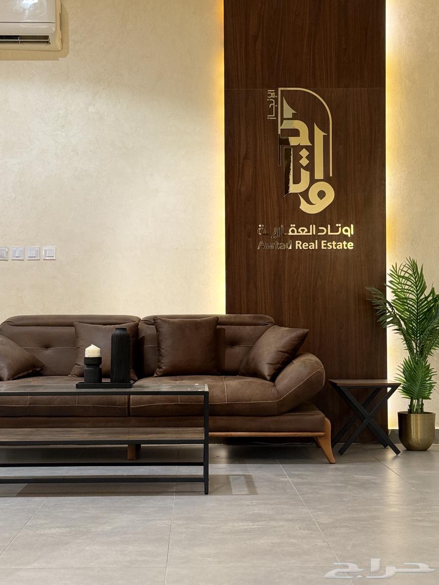 للتقبيل مكتب بكامل الاثاث مناسب لنشاط المحاماه64423180473602114