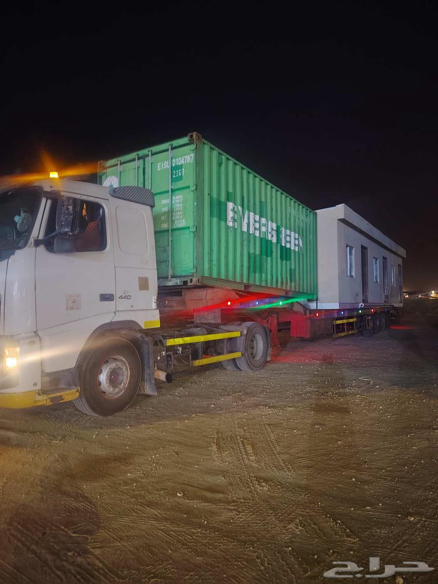 Are there any lodges available in Sakaka, Al-Jouf, in any direction?64457906532355110