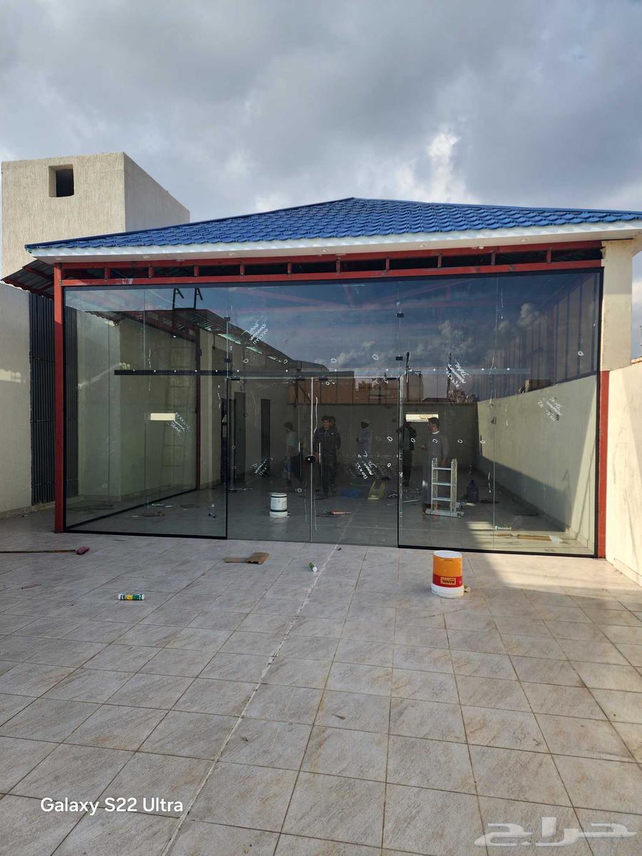 Glass, aluminum and structure technician64423354071938112