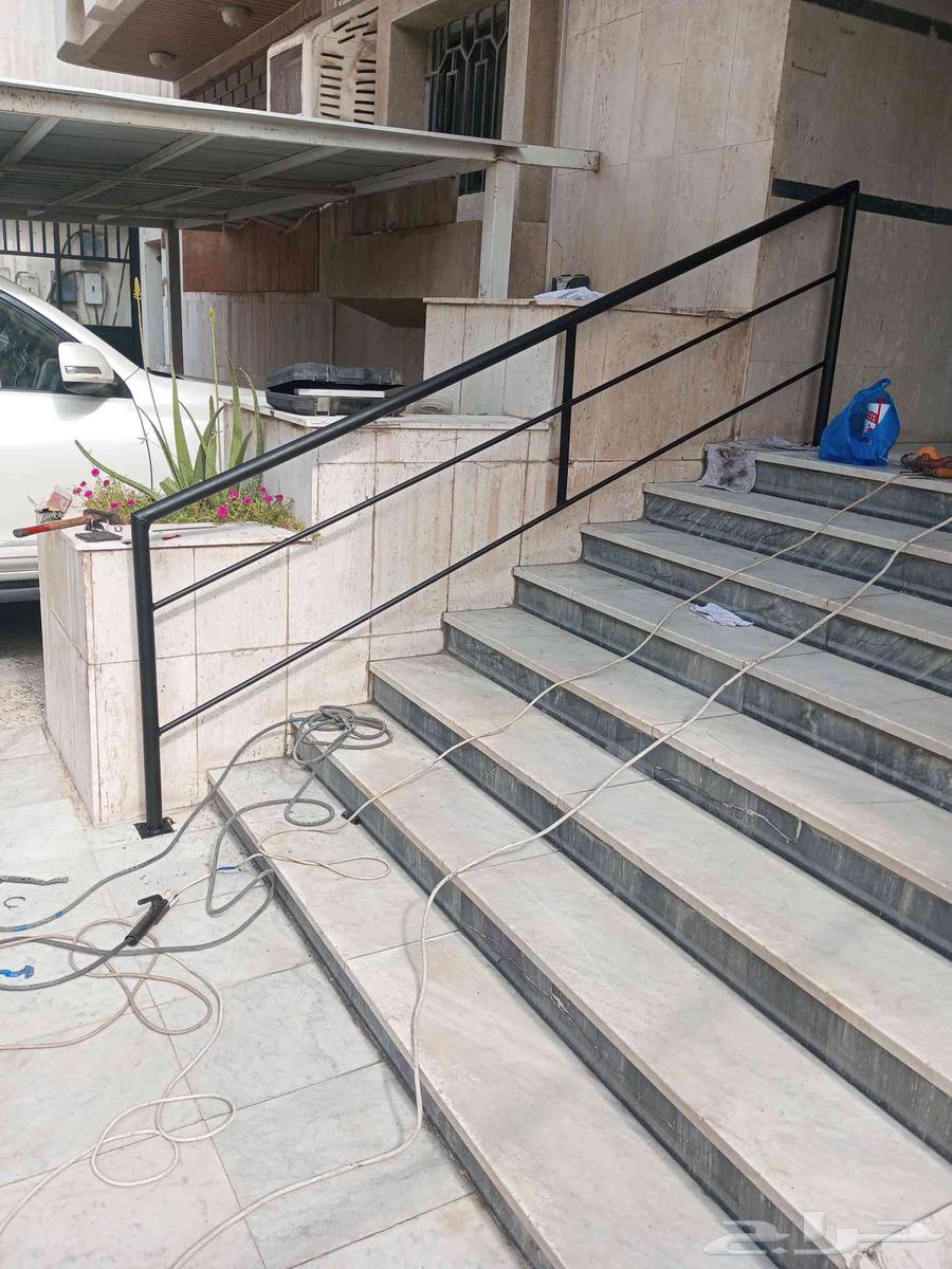 Blacksmith for gates and mobile workshops64457942644481114