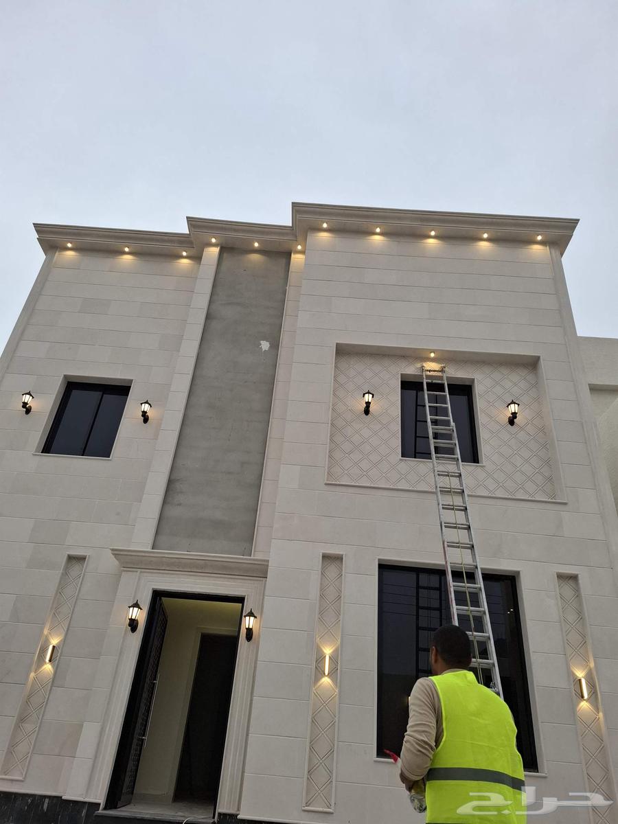 Electrician for installation, finishing, and all electrical work, including intercom installation64458318697602112