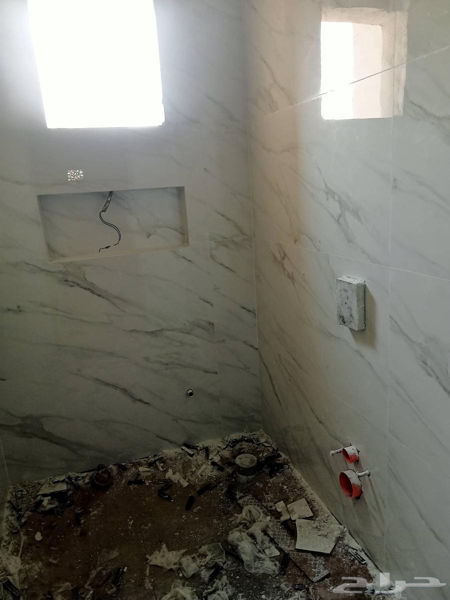 معلم بلاط لتركيب جميع انواع البلاط والرخام والبورسلين وأعمال64458378487937110