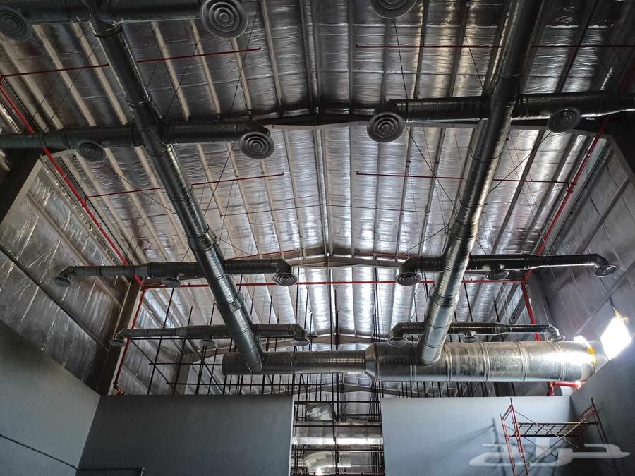 Central air conditioning_Duct split_Package_Foundation and copper pipe extension64457991437571110