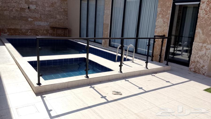 Iron and aluminum door, large gate, shutters, awnings, railing for all jobs in Dammam64458273879043114