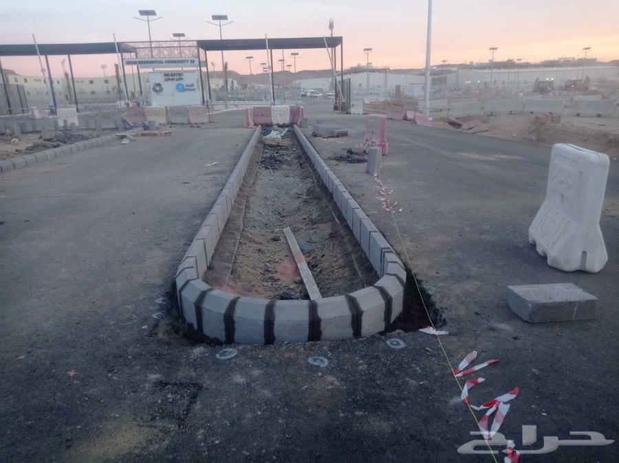 Contractor for curb and interlock installation at the lowest prices64458303496451112