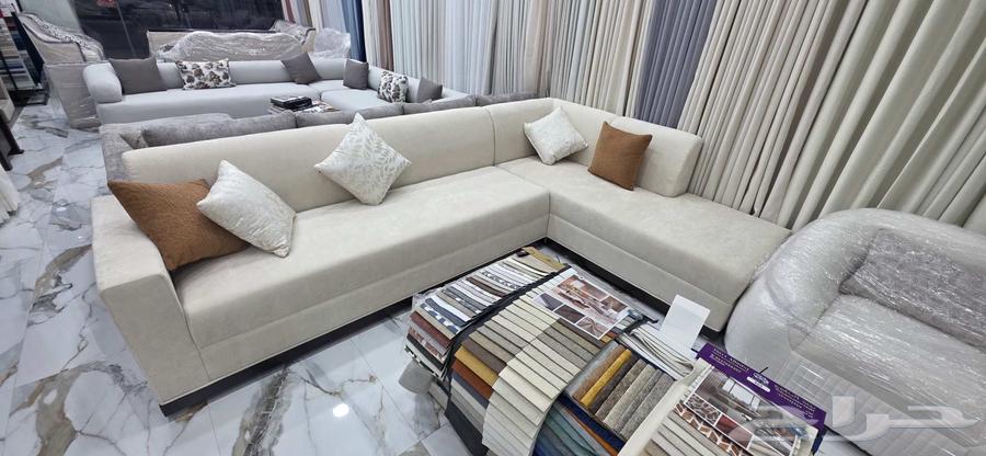 Custom sofa detailing, custom WiFi curtains made to order, Tamara Taby available64457869899266112