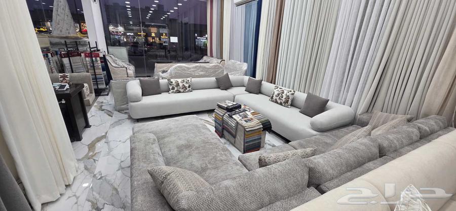 Custom sofa detailing, custom WiFi curtains made to order, Tamara Taby available64457869899266111