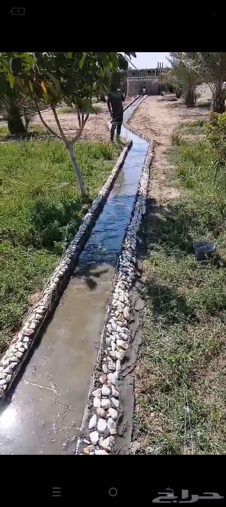 Stone mason with all types of stone, large and small, cladding64458102947202111