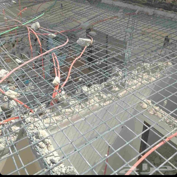 Construction job, breaking tiles, organizing64458437575425111