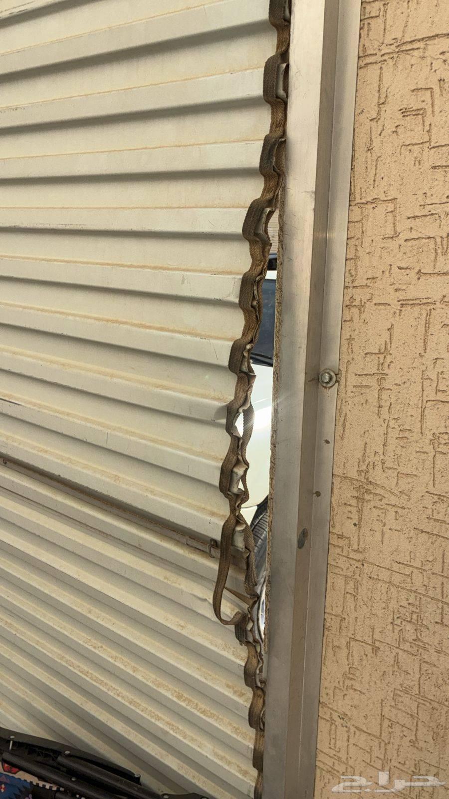 تصليح اصلاح ابواب كراج بايكه رول صيانه مواطير باب قراج سحاب64473512683139113