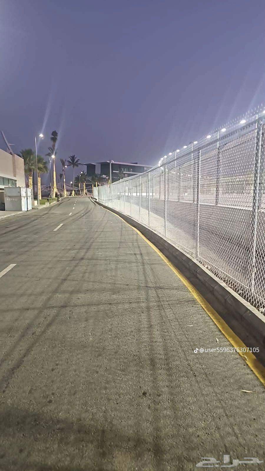 نحن مؤسسة مقاولات عامه 1الشبوك بجميع انواعها ومواصفات العالي64458511203843114