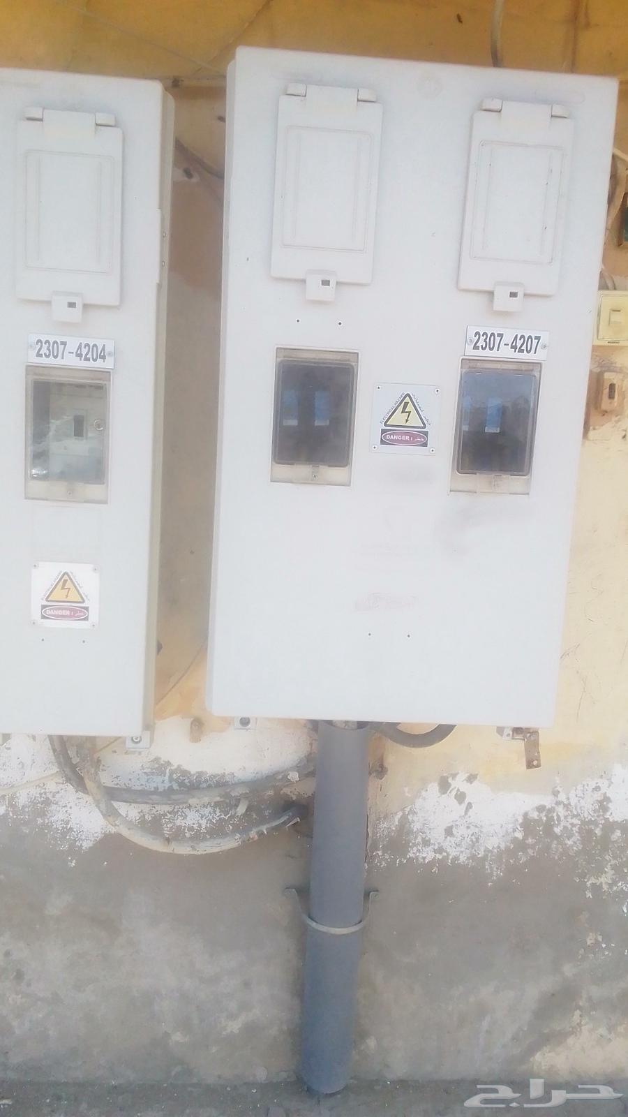 معلم كهربائي تاسيس تشطيب تركيب طبالين ونجف وتحويل الكهرباء64423118012035111