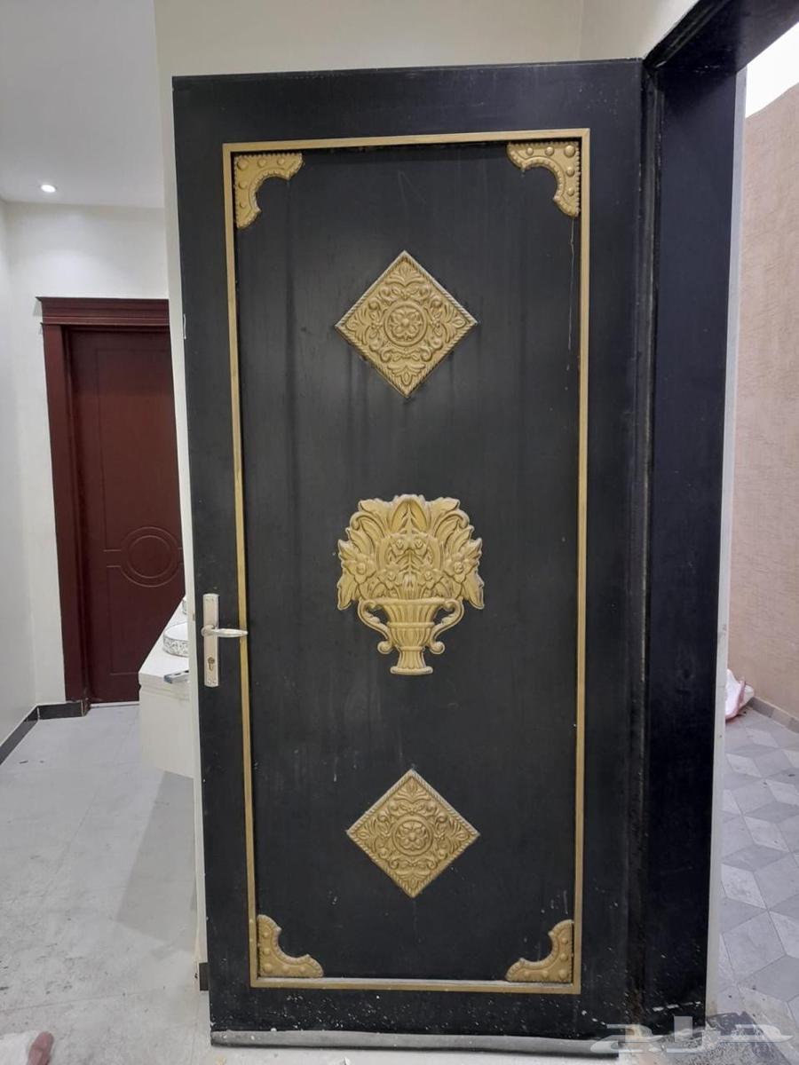 Iron and aluminum door, large gate, shutters, awnings, railing for all jobs in Dammam64458273879043113