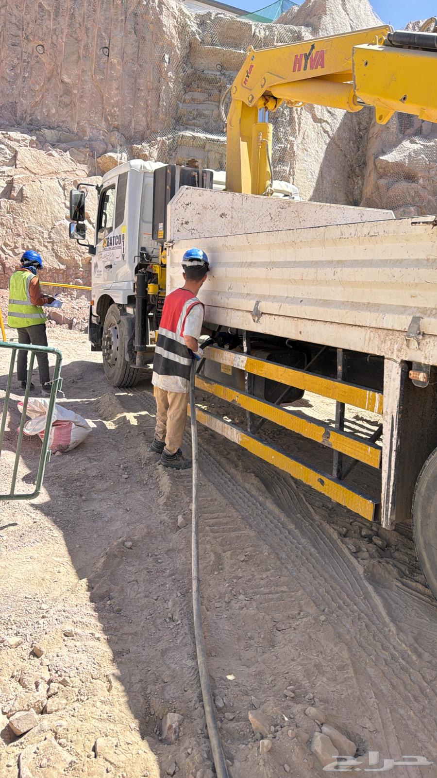 توريد ديزل وايجارات الي جميع المناطق الحدود الشماليه64459080274050113