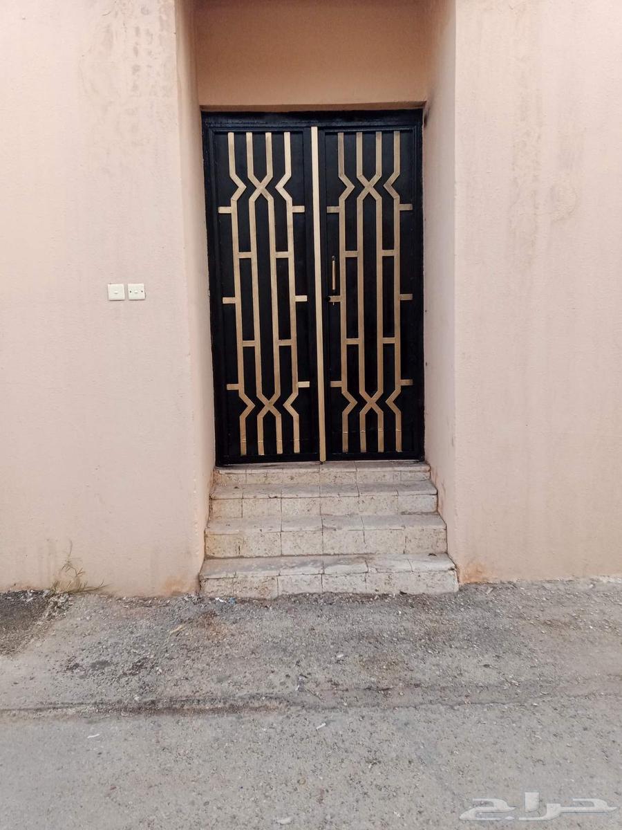 دهان معلم باكستاني بريده64474298863107113