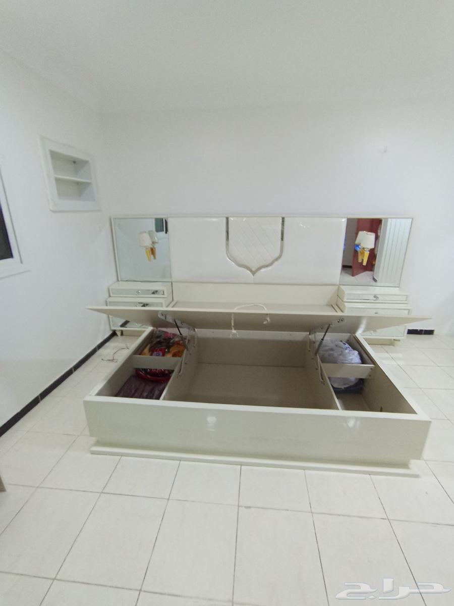 Furniture Moving In and Out of Riyadh with Disassembly and Assembly64459454022658111