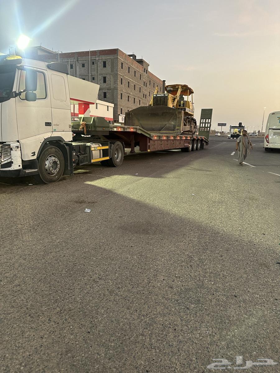 Trucks for transporting all types of equipment64459274828418110