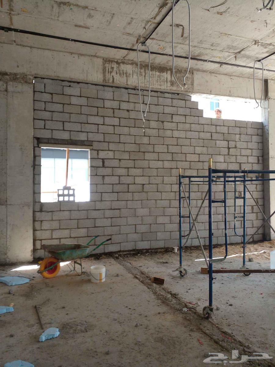 Building demolition, plastering, ceramic and floor tiling64459019763586113