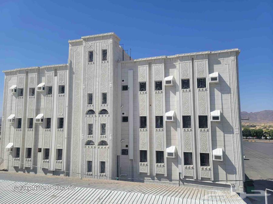 ابوهمام لاالديكور والياسه الملونه64459079684994114