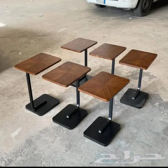 We customize tables of all types: wood, glass, marble.64459424236162112