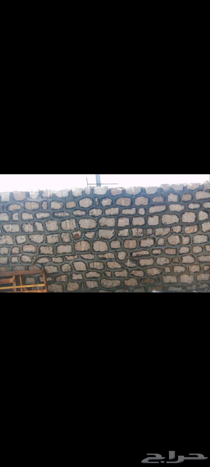 A teacher of stone barib wall with two walls dtabiley passages64459423711235114