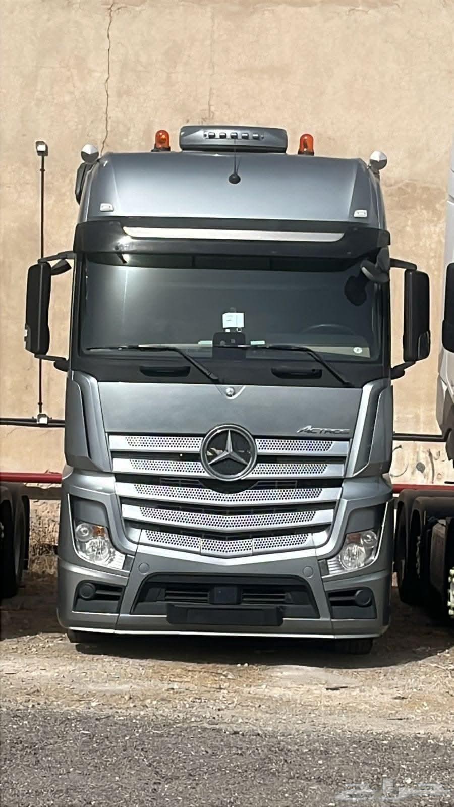 Mobile Truck Trailer Mechanic for International Trucks Such as Actros, Atego, MAN, and Iveco64459438395907110