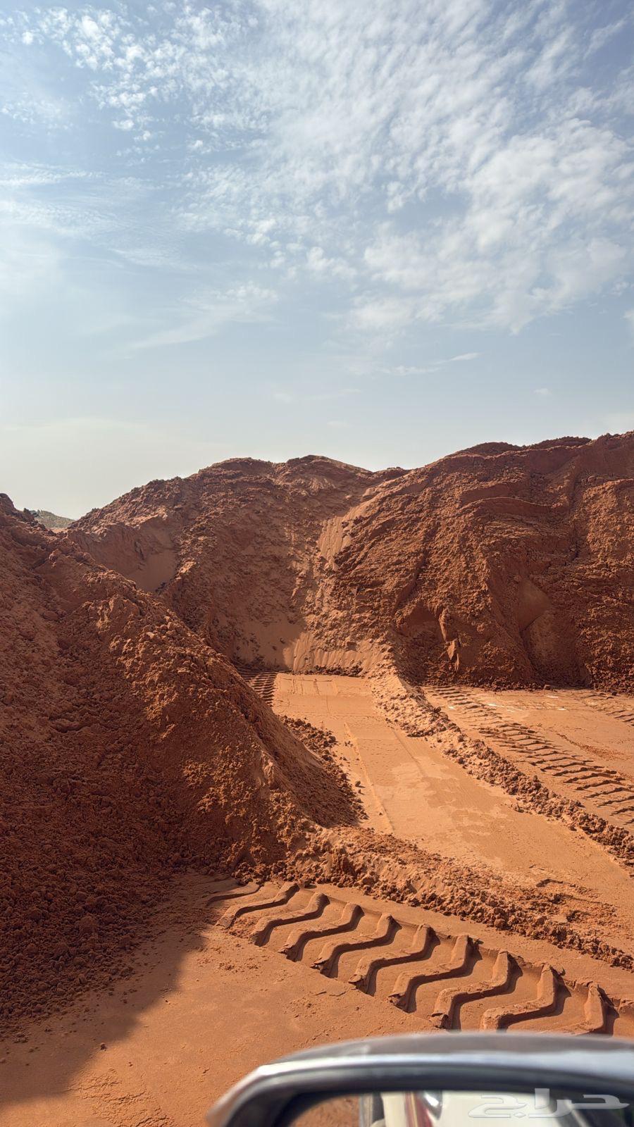 توريد جميع انواع الدفان و تريلات و بوكيلنات للايجار64458974695555111