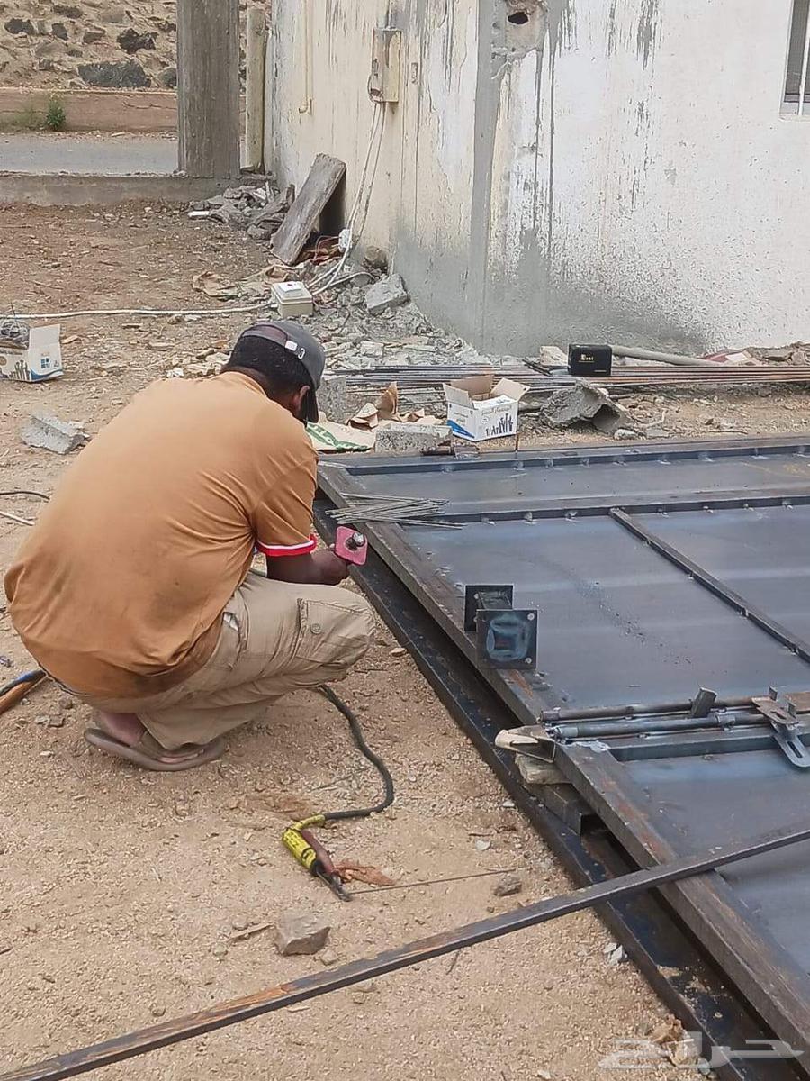 حداد سوداني متنقل لجميع اعمال الحداده64458975029635110