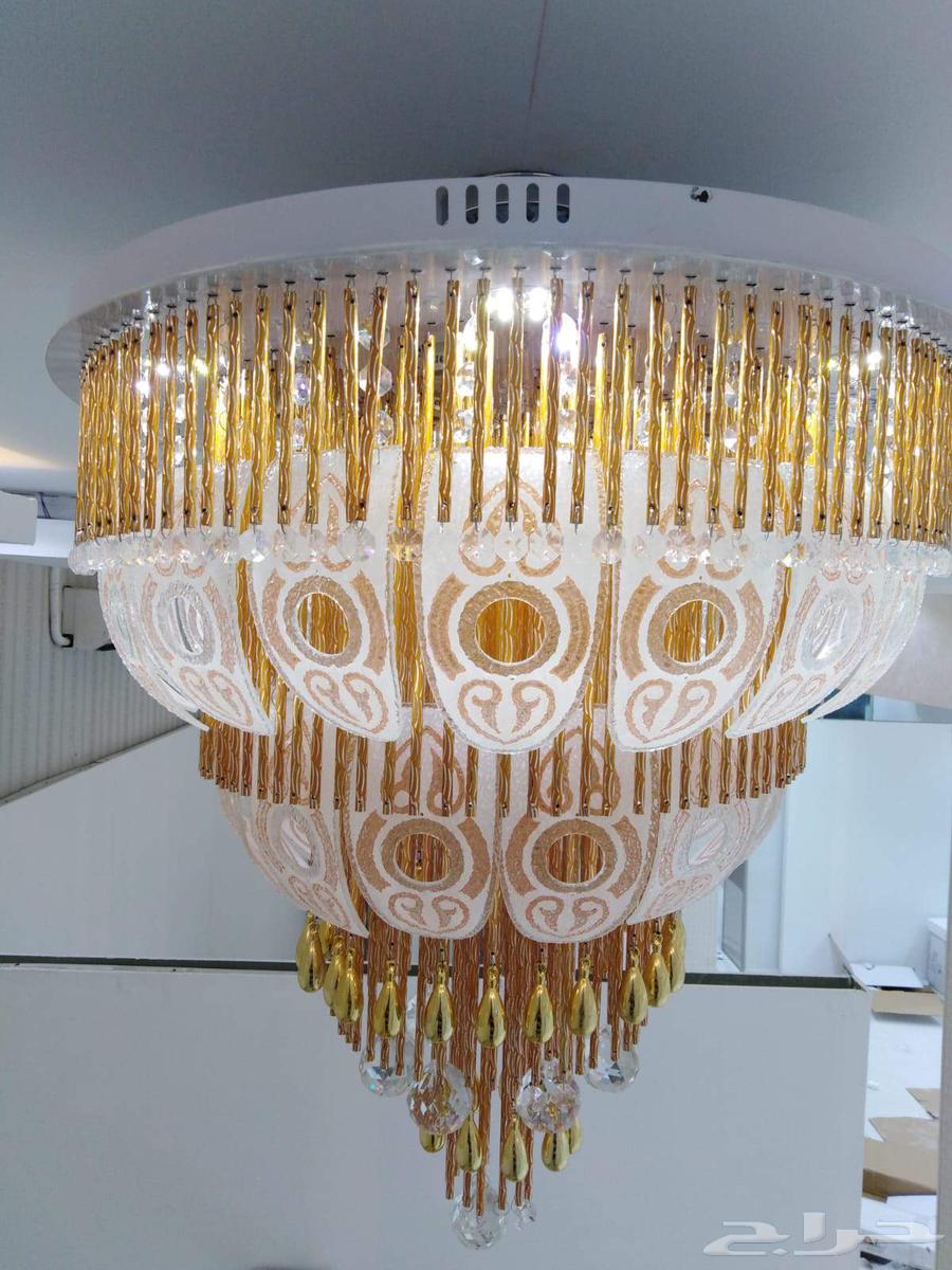 Electrical technician for chandelier installation, lamps, and all types of lighting64459759375617112