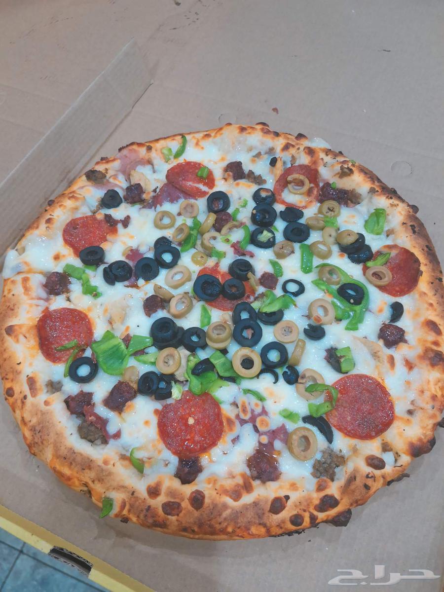 انا معلم بيتزا  وفطاير خبره 10 عام ف جميع أنواع البيتزا وال64459528715394112