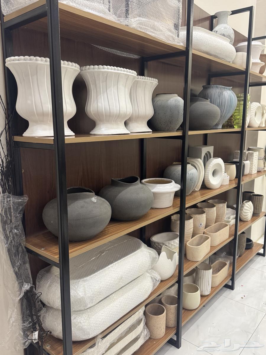 أعمال نجاره خزائن - ديكور محلات تجاريه -غرف نوم -ديكورات64459634736898111