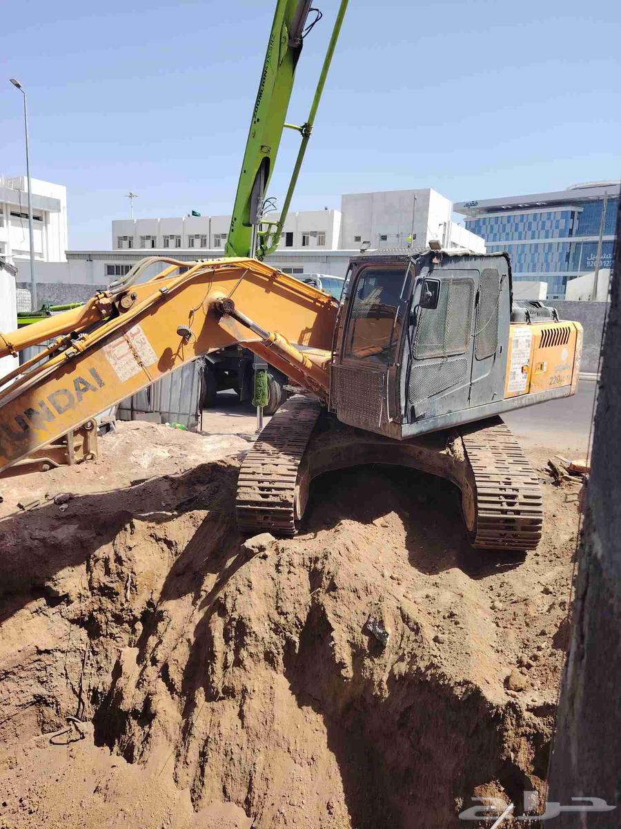 بوكلين للاجار حفر اراضي تكسير جبل ترحيل مخلفات داخل المدينه64459789551106110