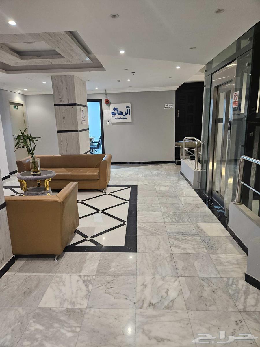 مكتب للتقبيل ايجار رخيص64458151558274112