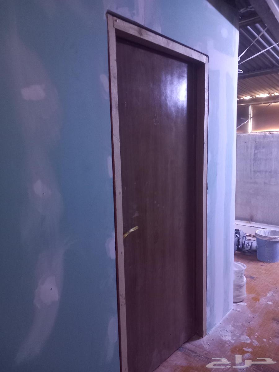 نجار ابواب خشب وابواب الامنيوم ودرايش تركيب وتوصيل64459728398723110