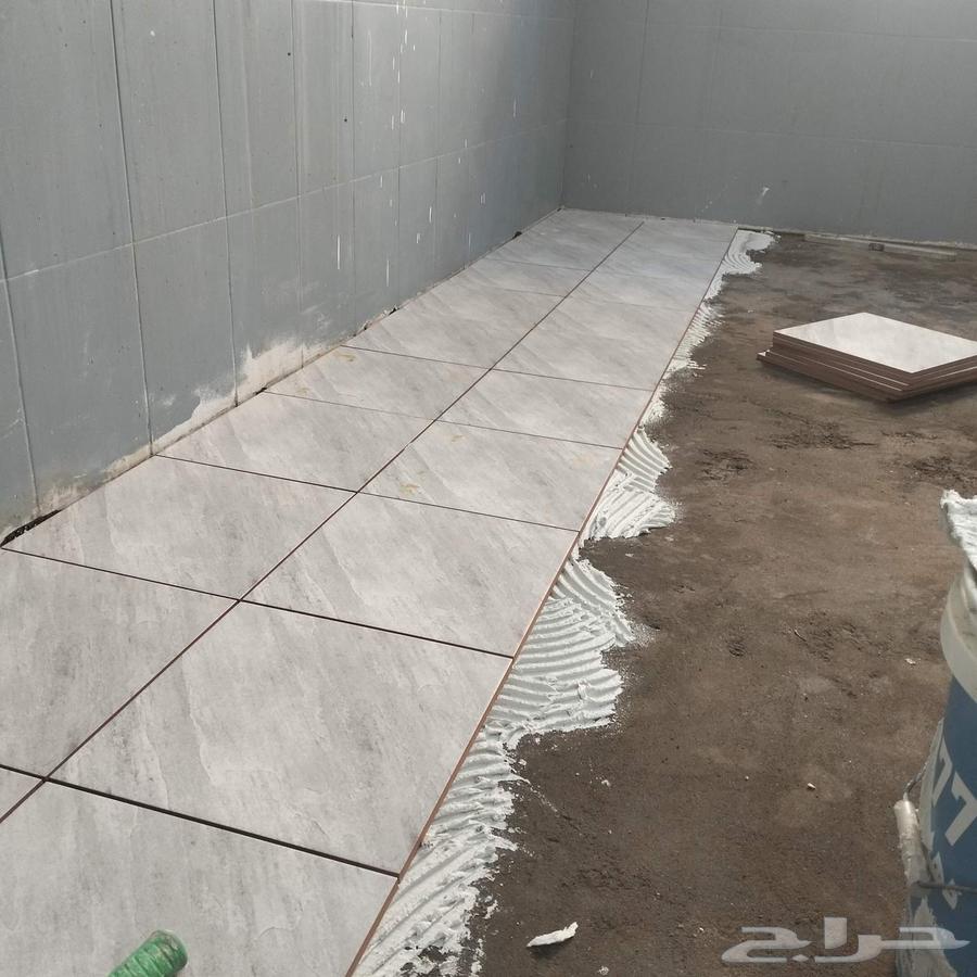 Marble and ceramic tile layer64459775563138110