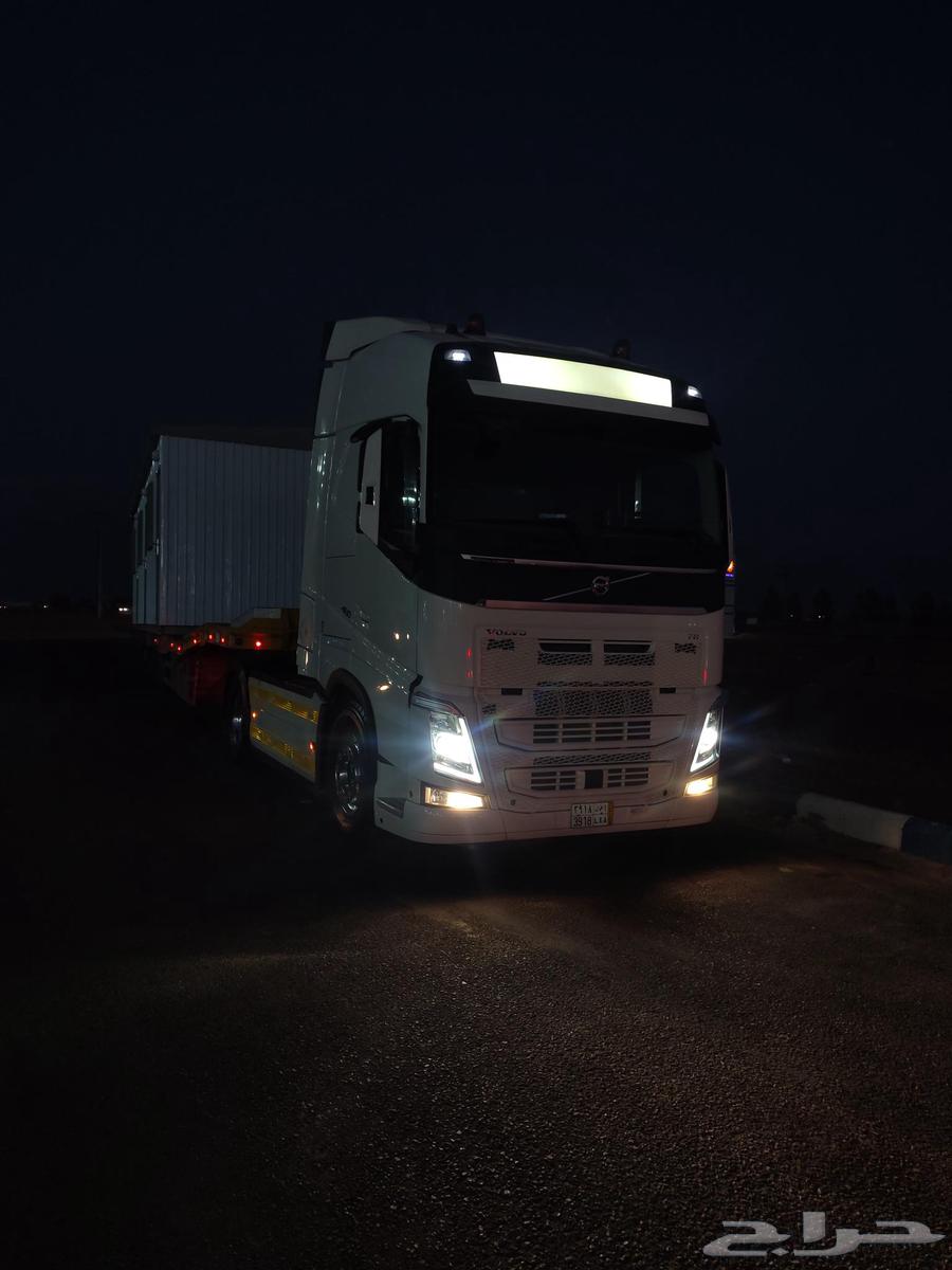 Lubed is available in Al-Qurayyat, transporting light and heavy loads to all areas of Saudi Arabia64459821085826112