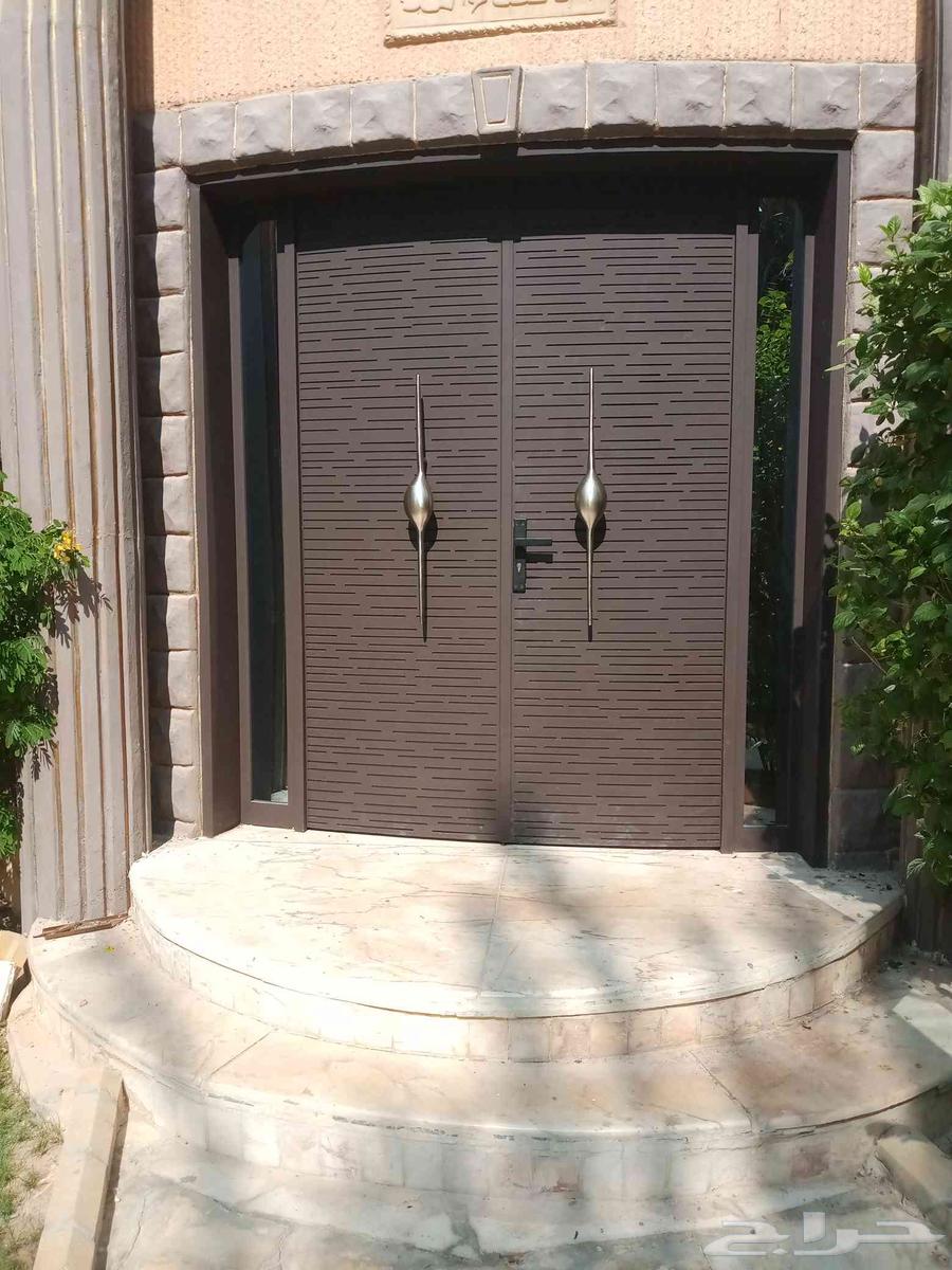دهانات ابواب خشبيه وأبواب حديد64593362234626113