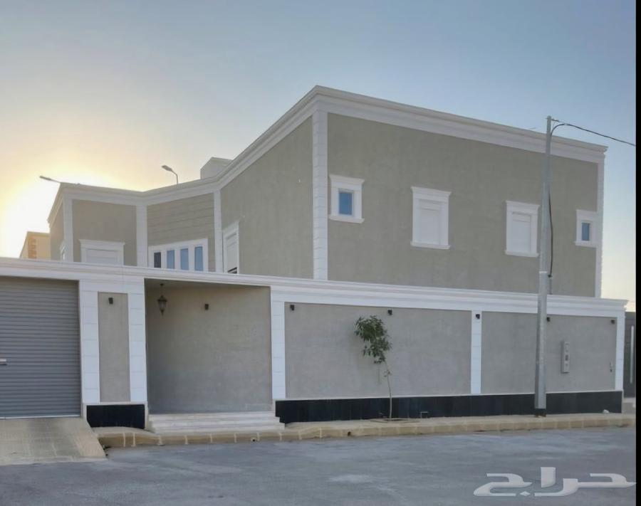 معلم بوية دهانات محترف خبرة واسعة في تنفيذ مشاريع64459806025857113