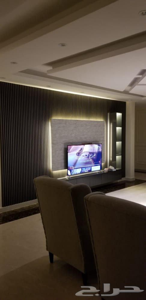 Installation of wood alternative, marble alternative, and chipboard64459882512771111