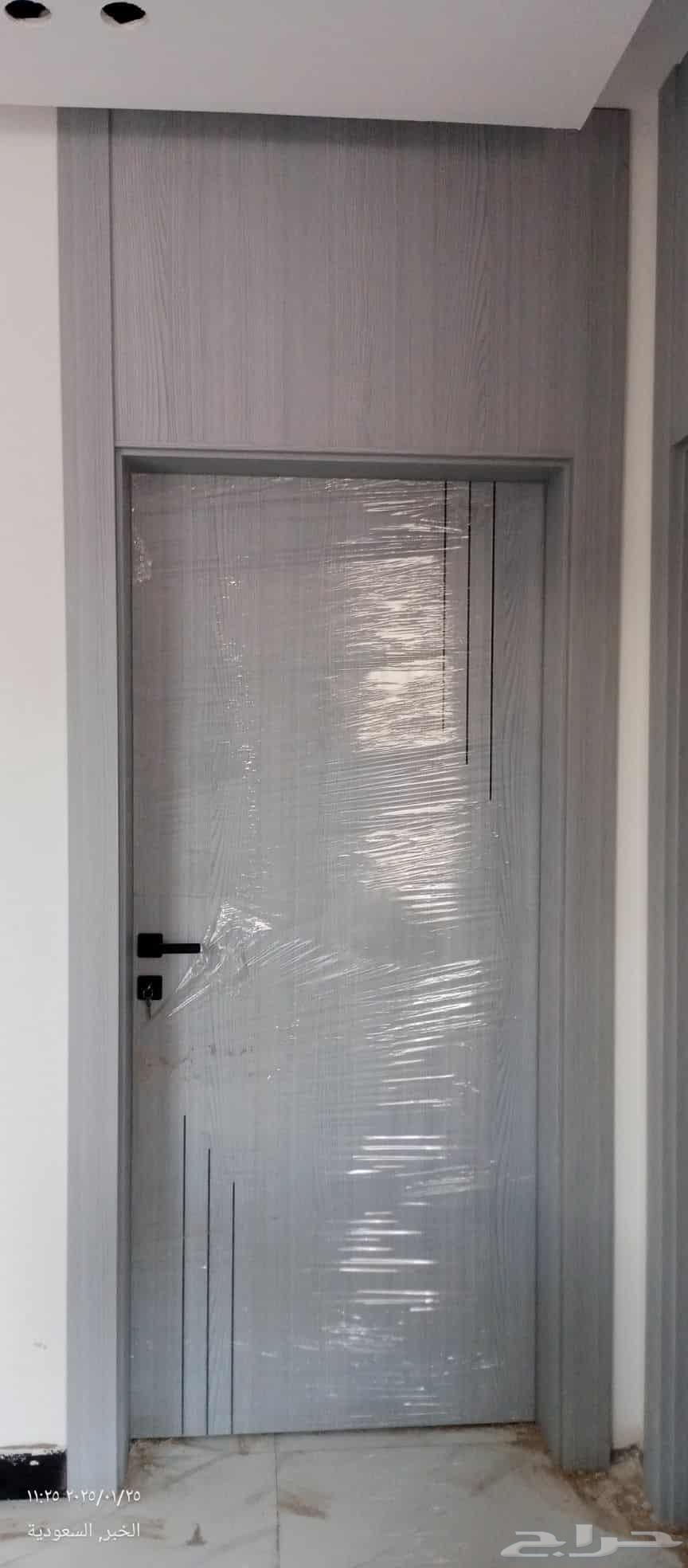 شغل تركيب أبواب خشب وتجاليد فاخر بجودة عالية وتشطيب نظيف64459713444483114