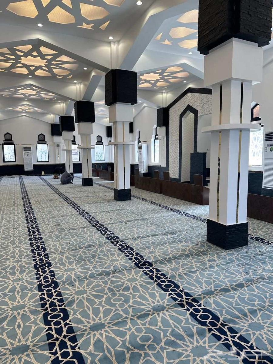 معلم فرش وانجيله وفينيل المكاتب المربعات64459468420993110