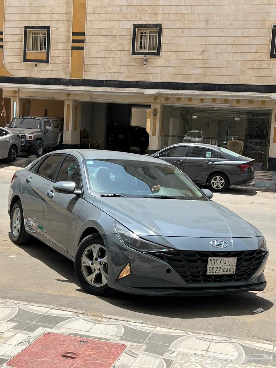 السلام عليكم عندي سياره جديد وابغا موظفات بشهر64459805229826110