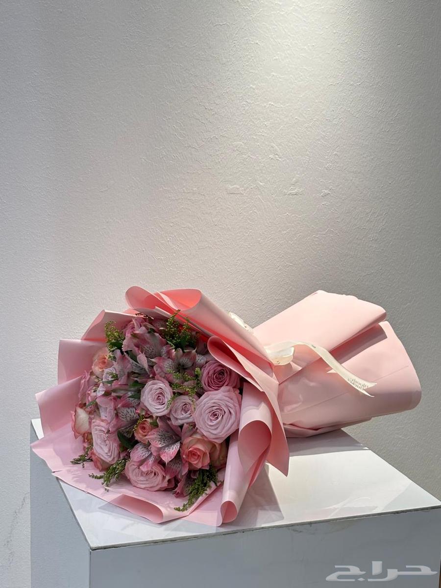 مندوب جده هدايا ورد طلبات خاصه64459588704258114